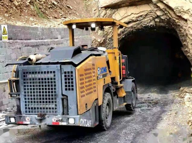 单臂凿岩台车 单臂凿岩台车