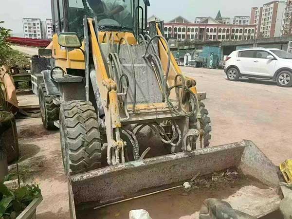 重庆出售21年20装载机